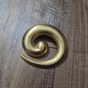 Vintage Monet Gold Tone Swirl Brooch | Abstract Statement Designer Pin